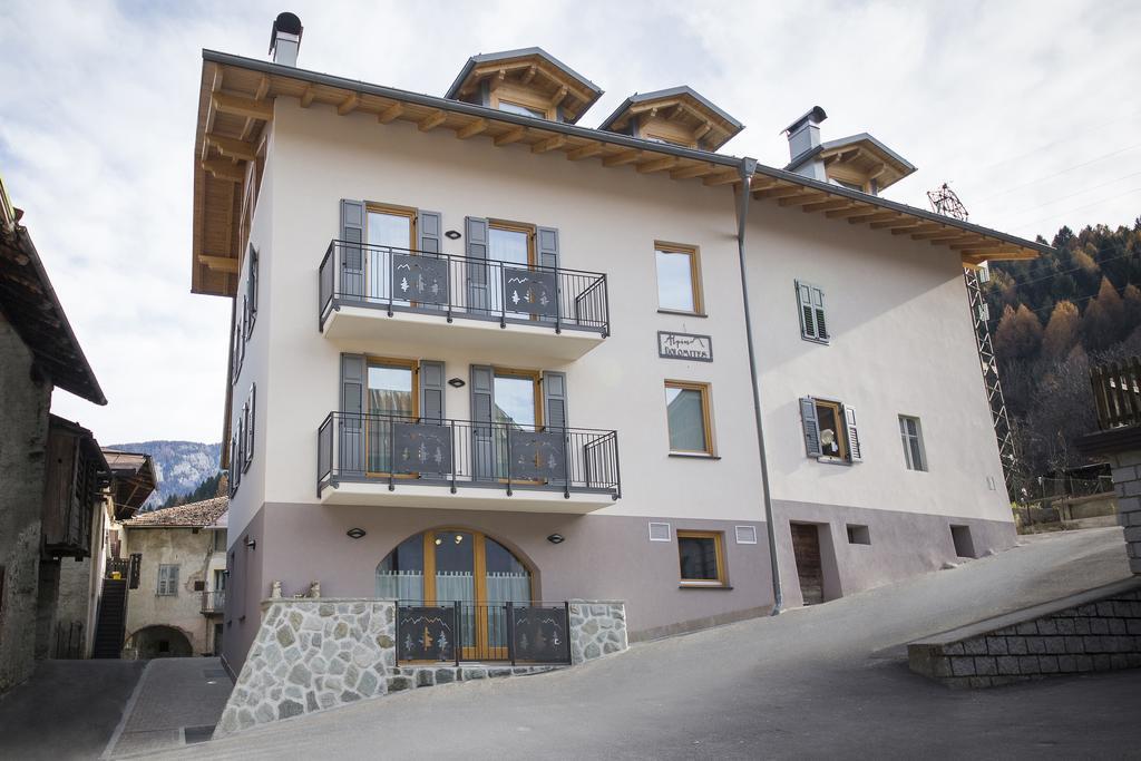 Aparthotel Dolomites Living&Relax Коммеццадура Экстерьер фото