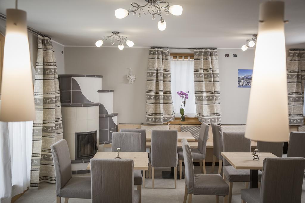 Aparthotel Dolomites Living&Relax Коммеццадура Экстерьер фото