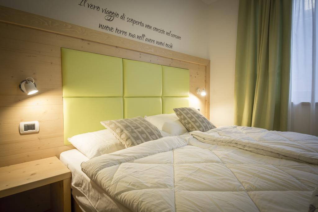 Aparthotel Dolomites Living&Relax Коммеццадура Номер фото