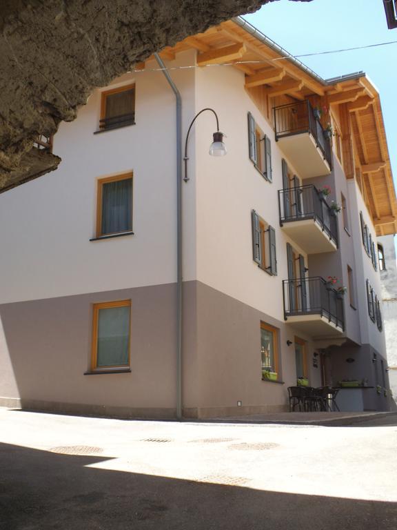Aparthotel Dolomites Living&Relax Коммеццадура Экстерьер фото