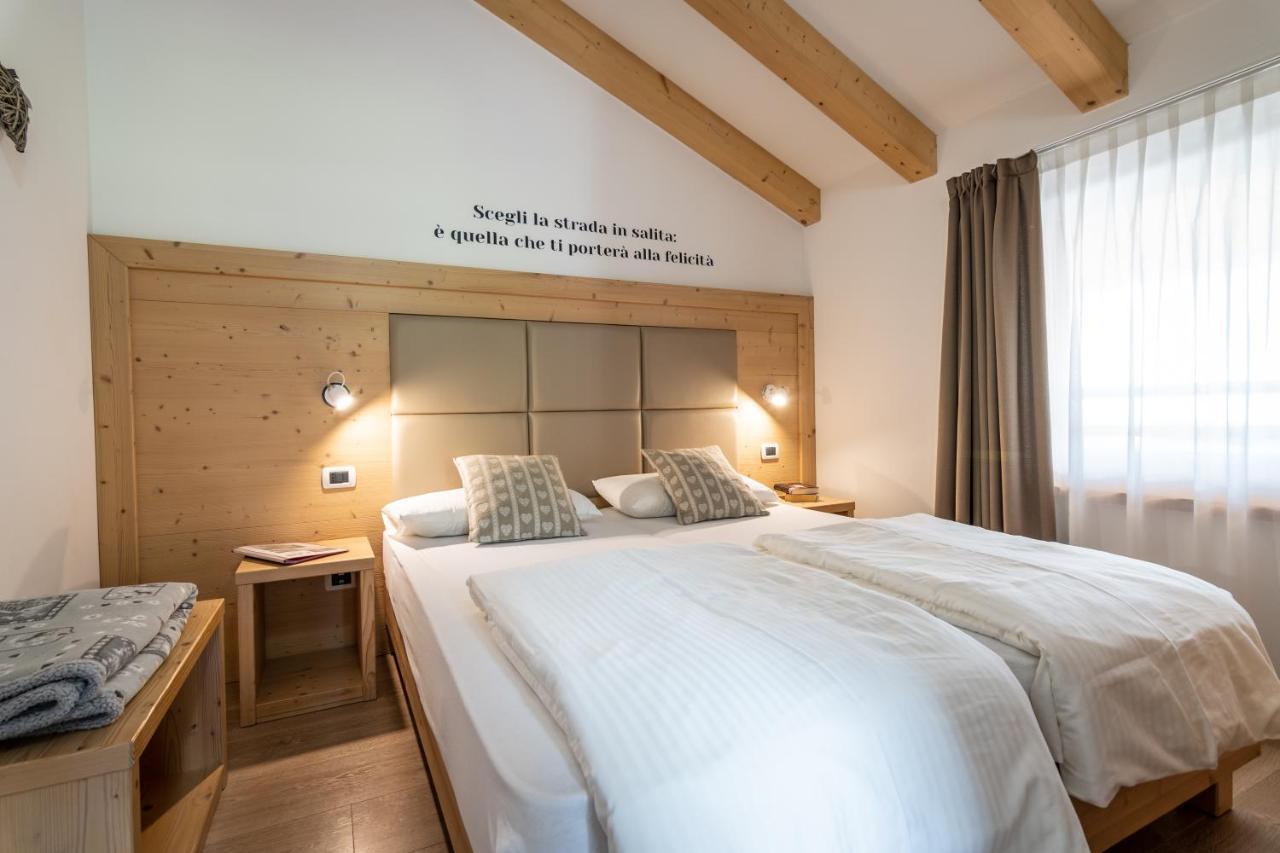 Aparthotel Dolomites Living&Relax Коммеццадура Экстерьер фото