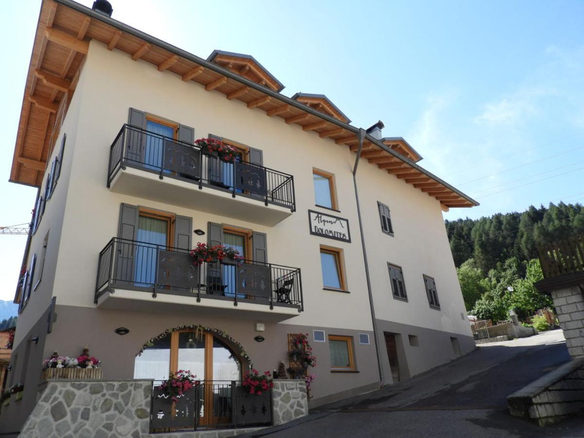 Aparthotel Dolomites Living&Relax Коммеццадура Экстерьер фото